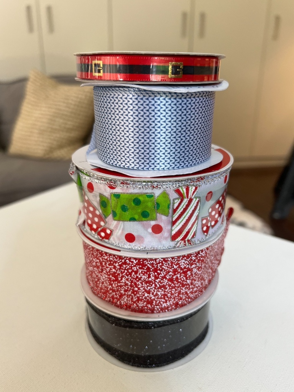 🟣 BOGO! 5 Rolls of Holiday Ribbon